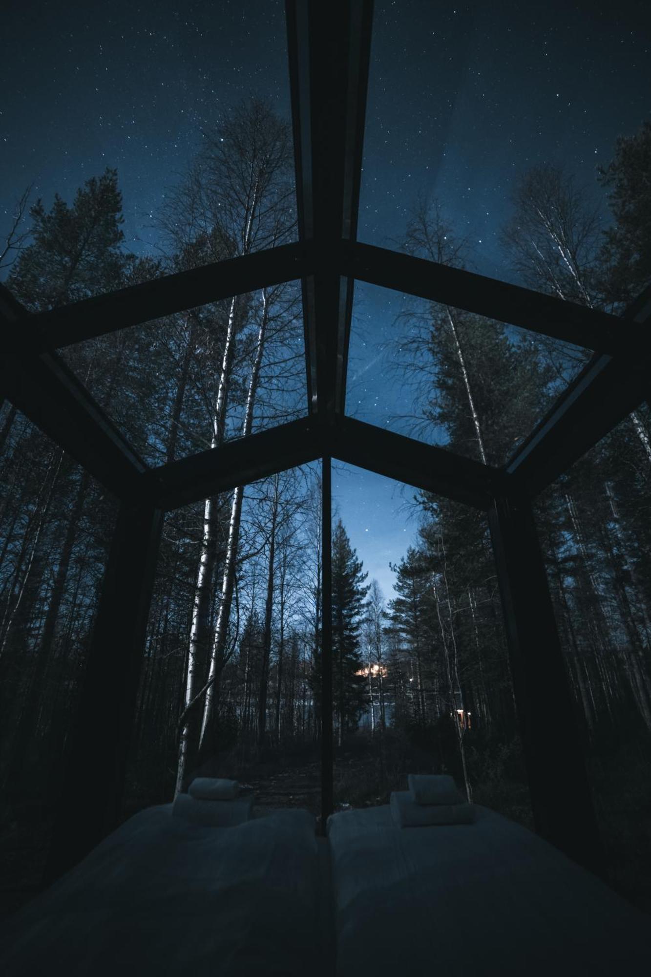 Sky Lodging ~ Sleeping Under The Stars روفانييمي المظهر الخارجي الصورة